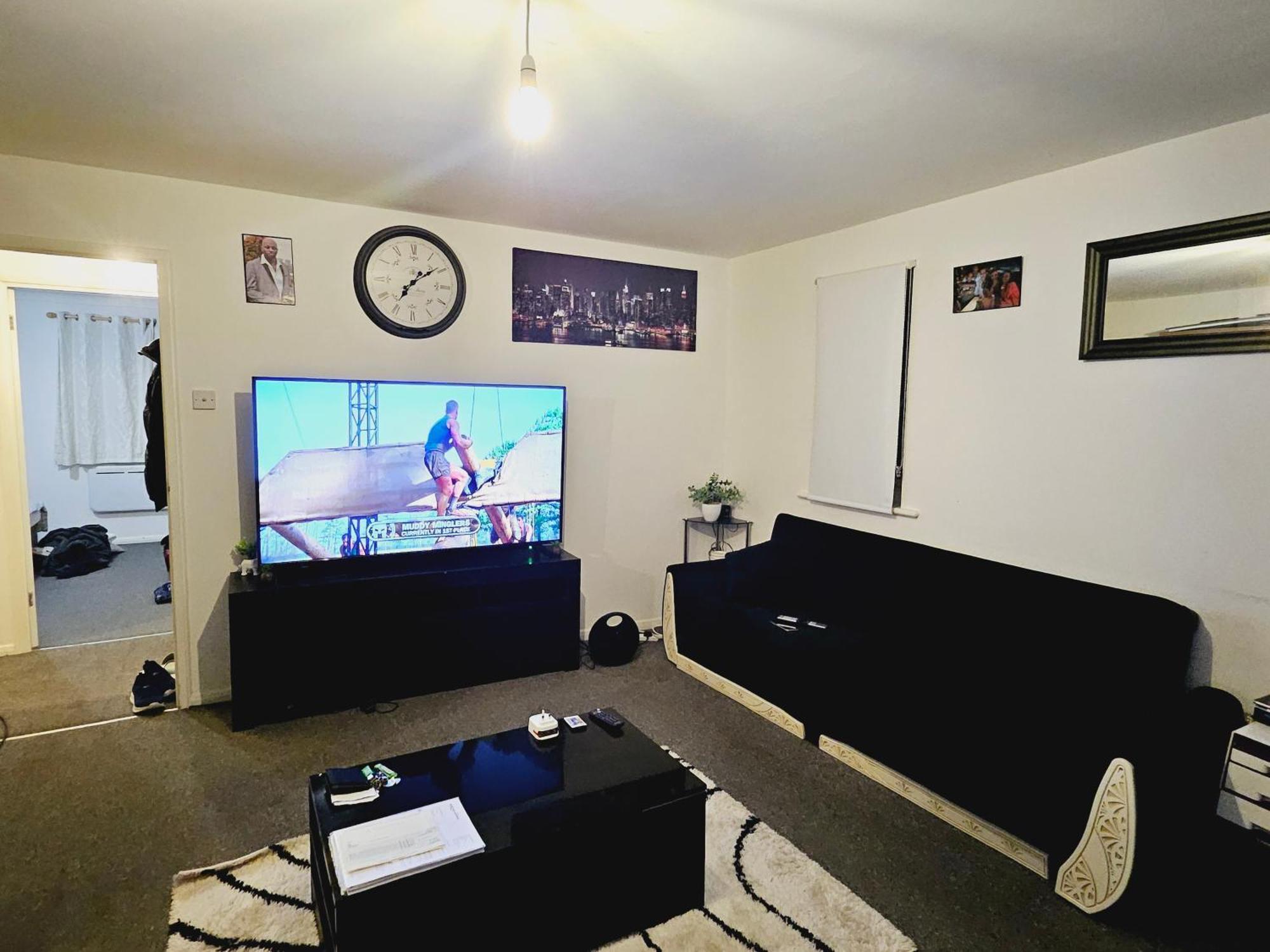Lovely Fully Furnished One Bed Flat To Let Enfield Exteriér fotografie