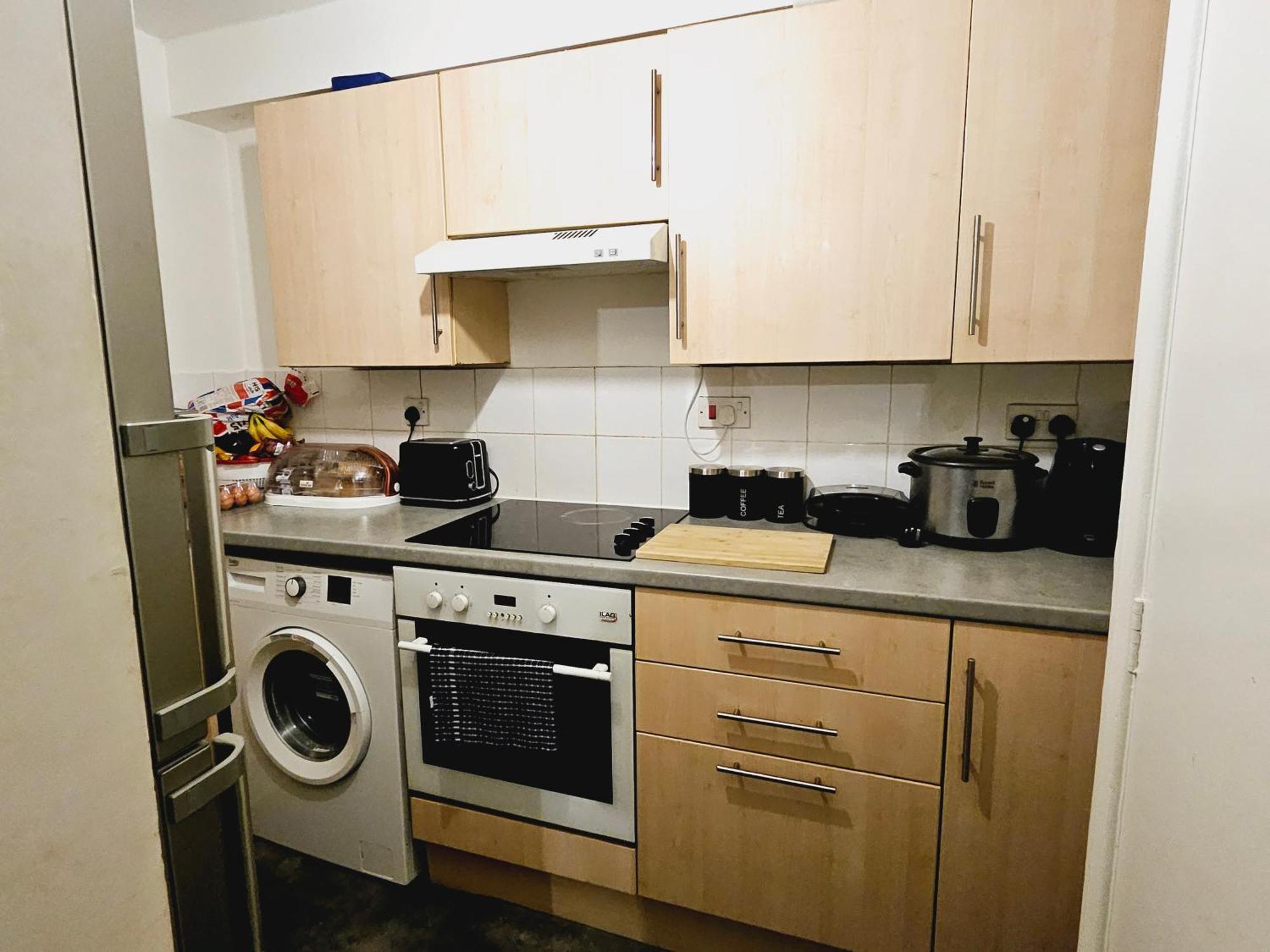 Lovely Fully Furnished One Bed Flat To Let Enfield Exteriér fotografie